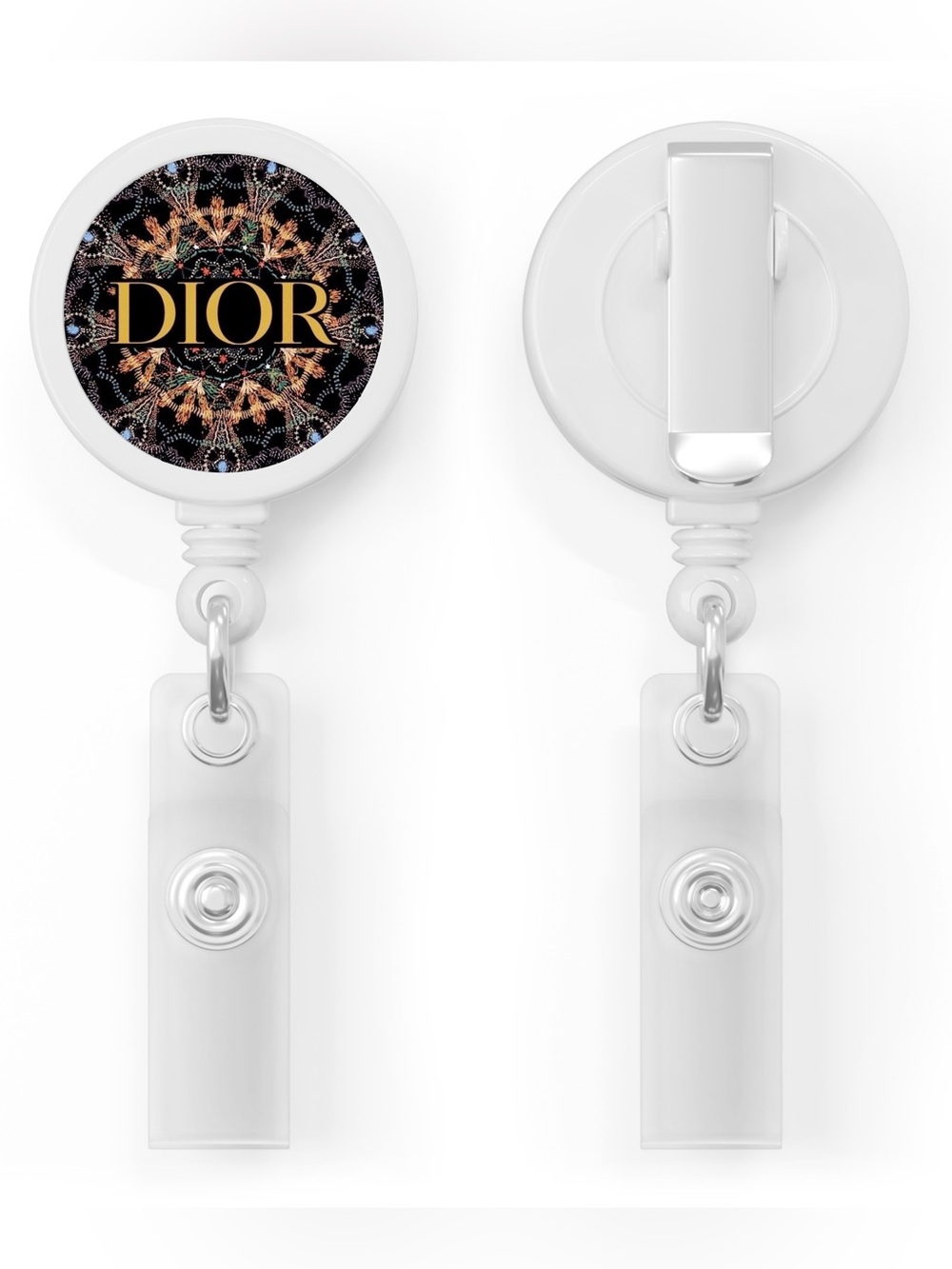 HANDMADE FASHION Badge Reel